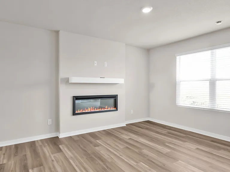 20573 Margo St — Photo 18