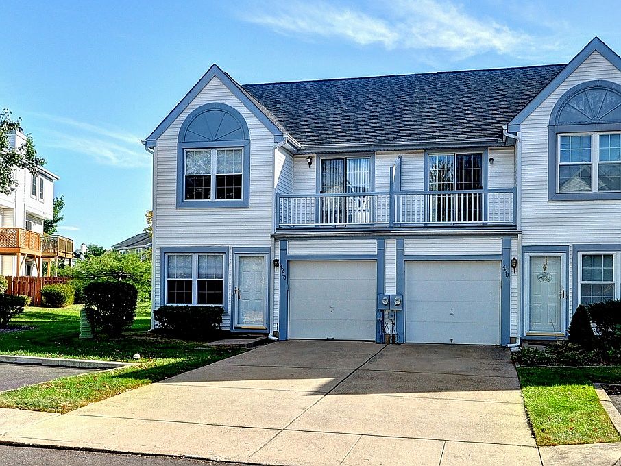 1st image of 4900 Congress Ct