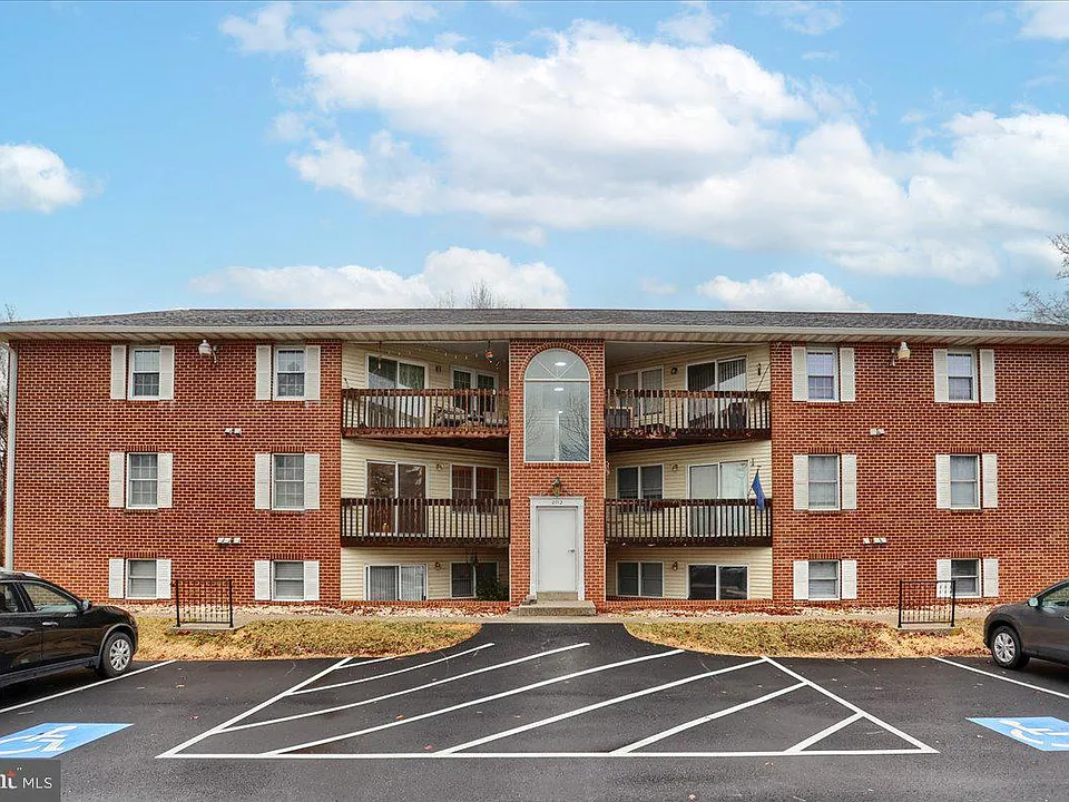 2712 Lisburn Rd #201