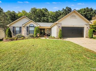 765 Emerald Oaks Ct, Eureka, MO 63025