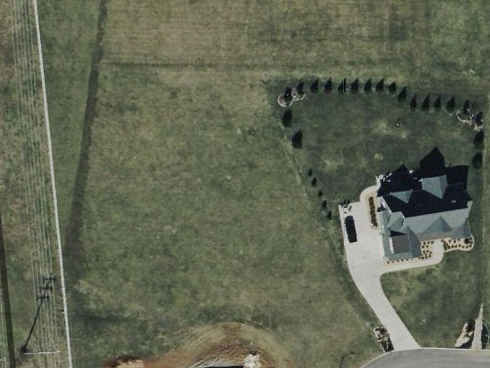 1st image of 0 Cascade Dr #9