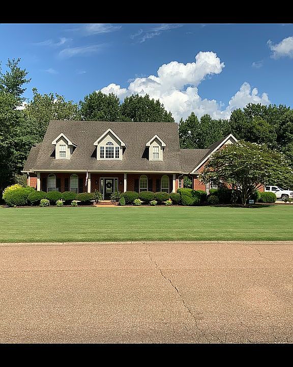 1st image of 1415 Friar Tuck Dr