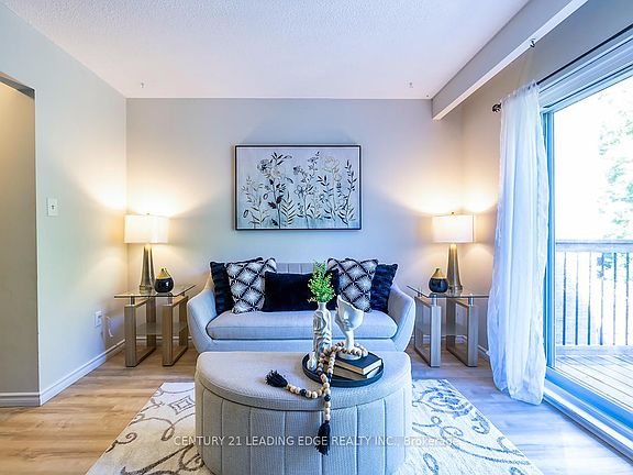 4th image of 350 Camelot Ct #19