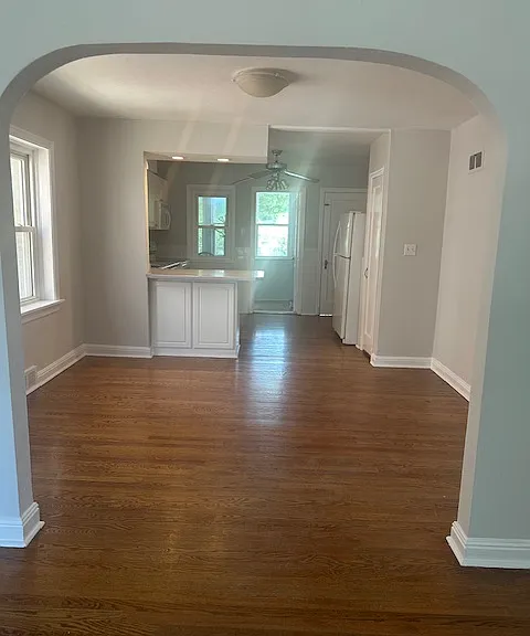 3178 Watson Rd — Photo 2