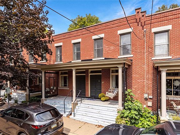 3rd image of 4 Clarendon Pl