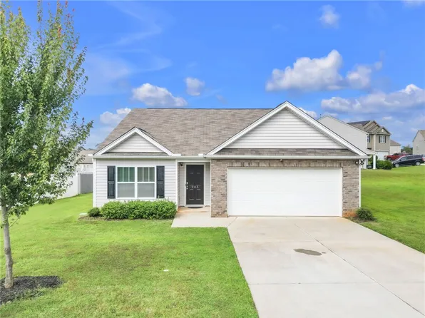 205 Hillendale Way, Pelzer, SC 29669