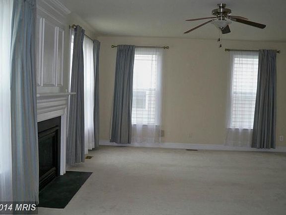 3rd image of 8464 Indian Paintbrush Way