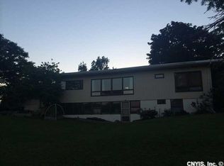 1357 Sunset Rdg, Watertown, NY 13601