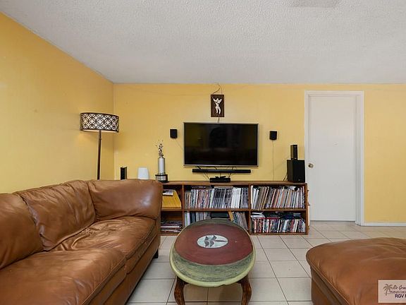 2nd image of 2114 E Monroe Ave
