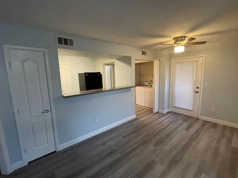 5055 W Hacienda Ave #1056 — Photo 4