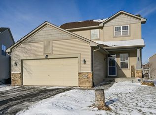 1764 Fescue Ct, Shakopee, MN 55379