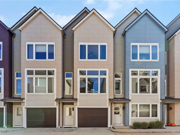 1565 E 118th St APT C, Cleveland, OH 44106