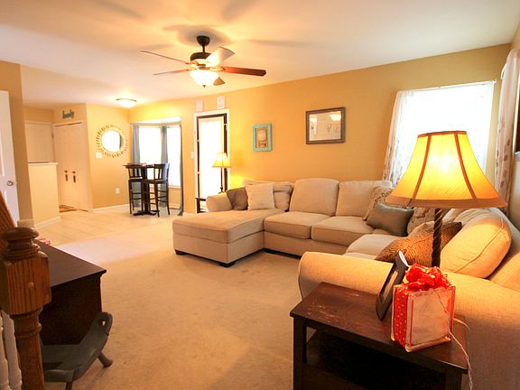 2nd image of 11409 Kingswood Blvd