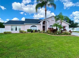 1649 Lynsfield Ct, Lutz, FL 33549