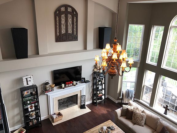2-Story Greatroom Bay Window