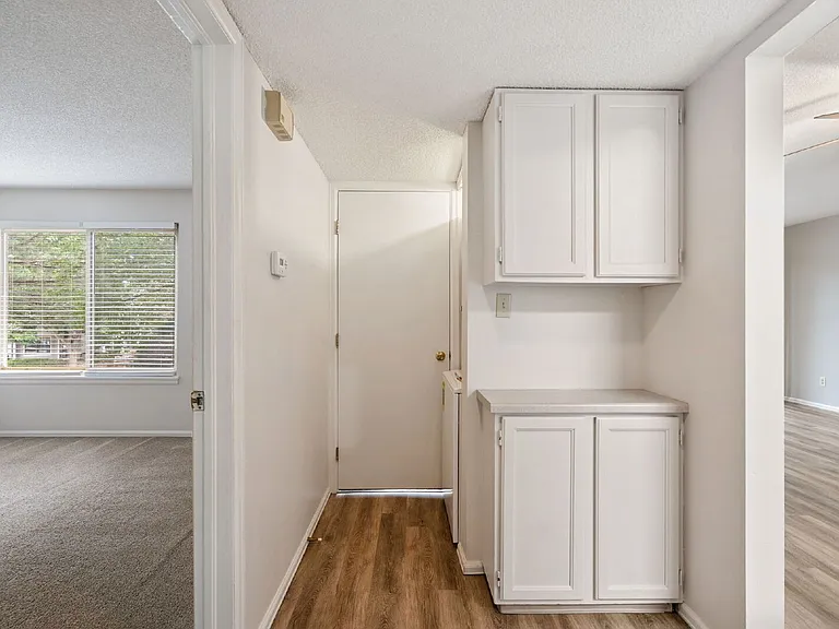 952 Acapulco Ct — Photo 13