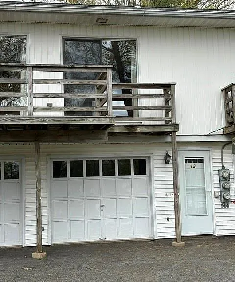 12 Richard St #A — Photo 2