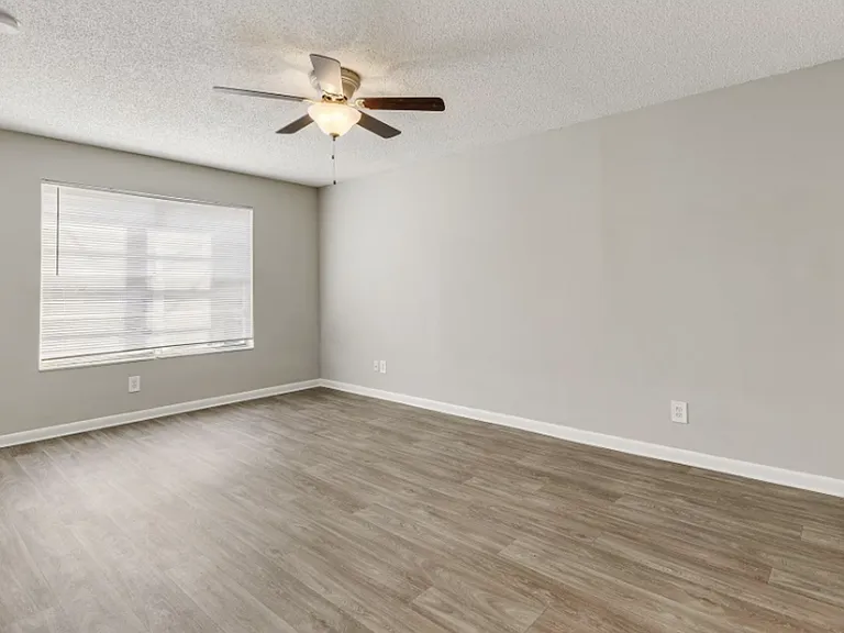 Volare Apartments - $99 MOVE IN SPECIAL!! — Photo 15