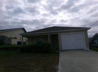 319 15th St SW, Vero Beach, FL 32962