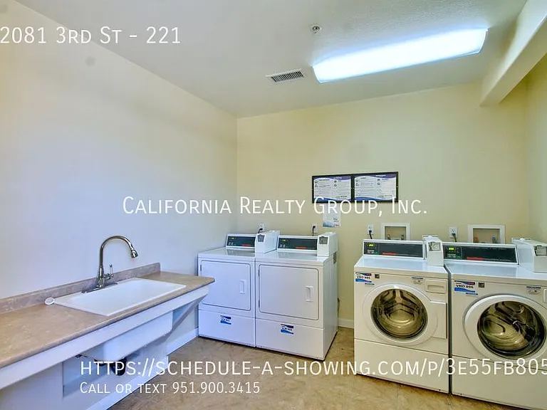 3rd St, 42081 — Photo 32