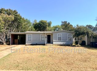 1408 Cairn Cir, Fort Worth, TX 76134