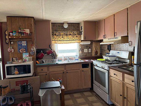 3rd image of 101 Falling Creek Cir Unit 101