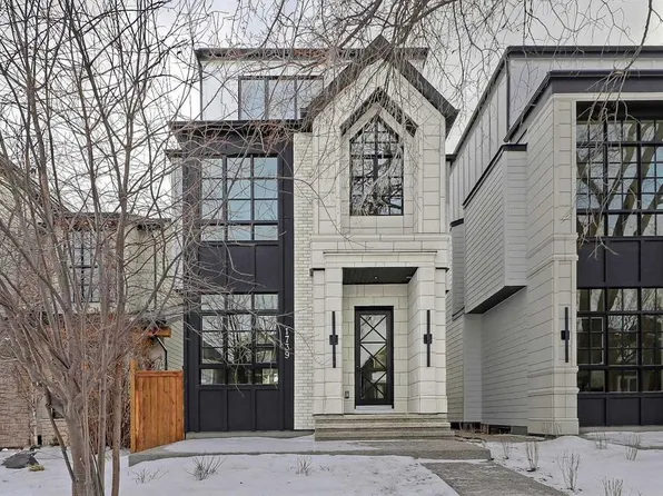 1739 N 48th Ave SW, Calgary, AB T2T 2T2