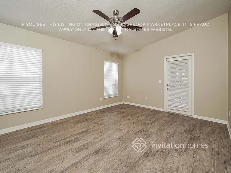7915 Grand Pines Blvd — Photo 9