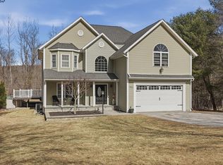 192 Southbridge Rd, Dudley, MA 01571