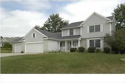 45 Rockview Dr NE photo 1