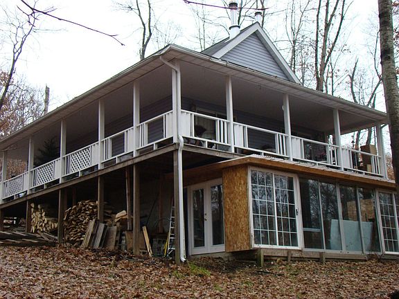3rd image of 339 Highland Hills Cir