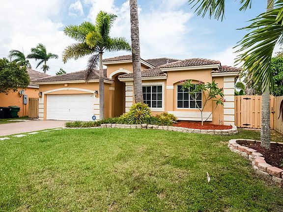 2nd image of 18211 SW 94th Ct