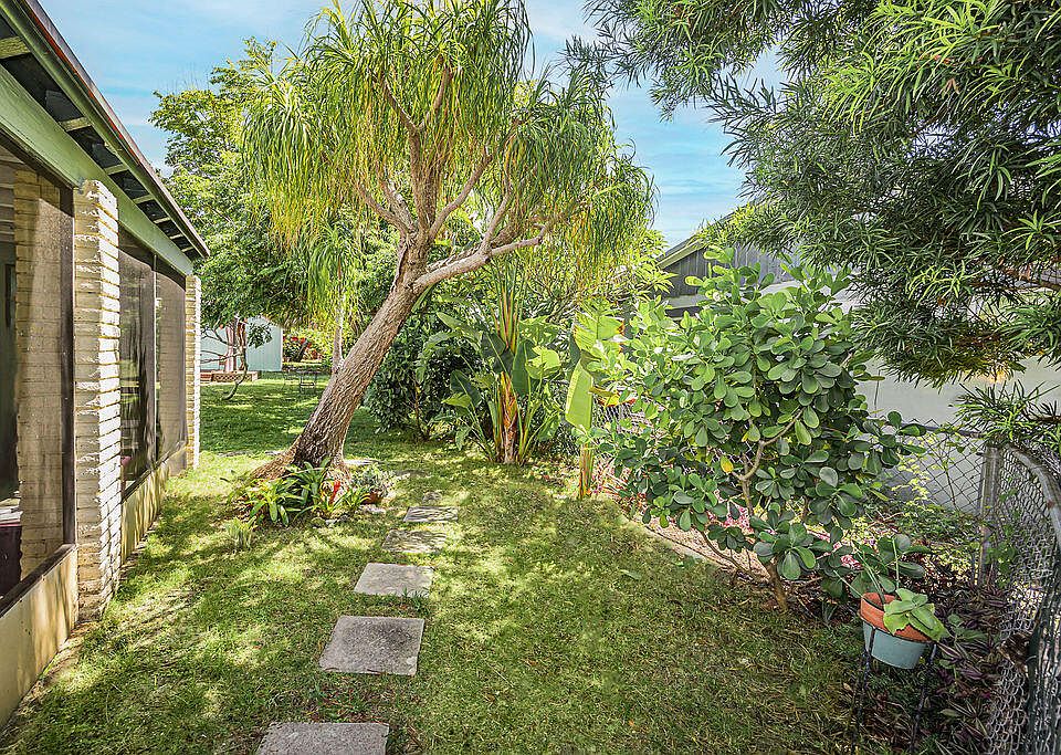 1st image of 1606 16th Avenue N