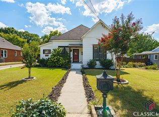 30 W Stephens St, Winder, GA 30680