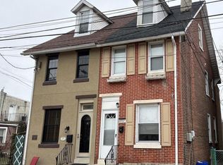 6912 Tulip St, Philadelphia, PA 19135