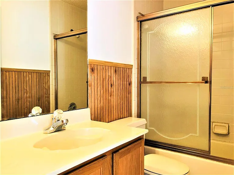 1005 Aviles Ct — Photo 9