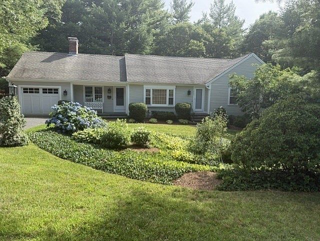 1st image of 263 Oxford Dr