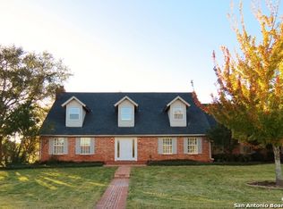 530 Elmwood Dr, Seguin, TX 78155