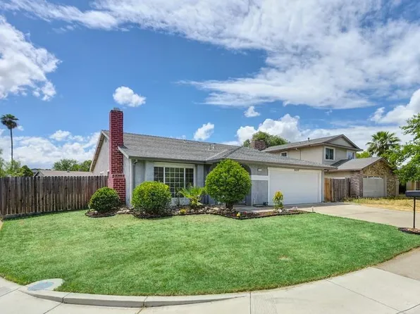 9620 Countryroads Dr, Sacramento, CA 95827