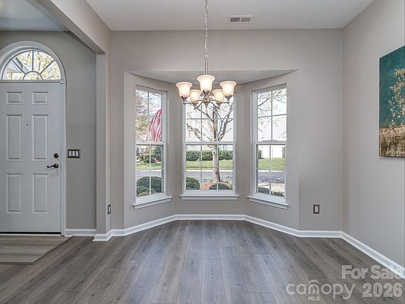 5th image of 139 Snead Rd