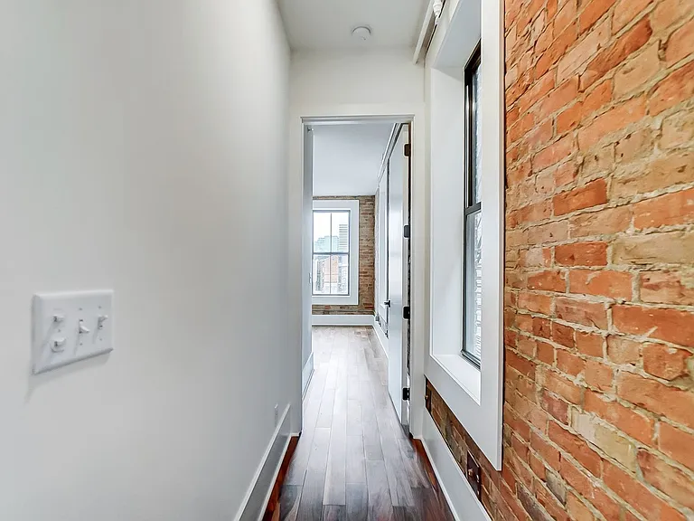 12-14 E 15th St — Photo 17