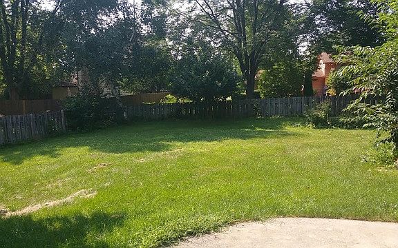 5th image of 10821 W Talmadge Ave