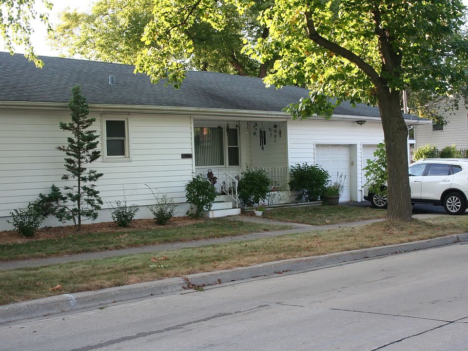1st image of 580 S Highland Ave