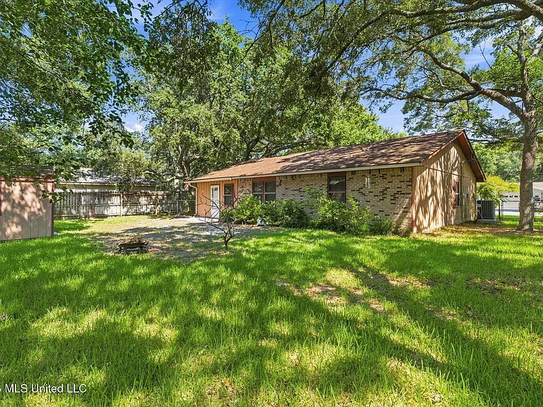 8505 Mermaid Ave — Photo 23