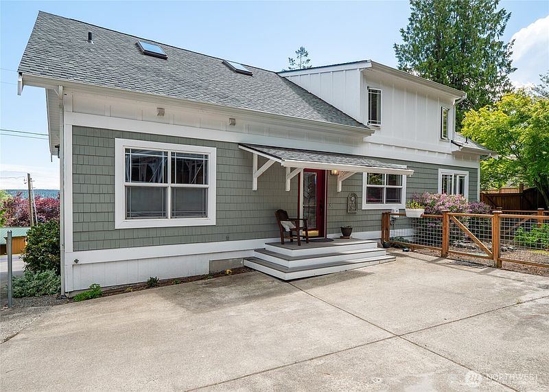 4th image of 3530 W Sequim Bay Road