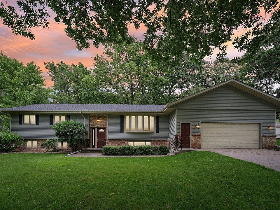 1st image of 13209 S Manor Dr