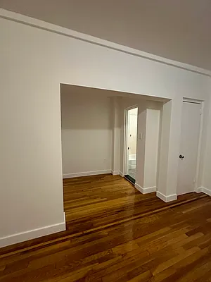 Rented by David Francis New York LLC | media 26