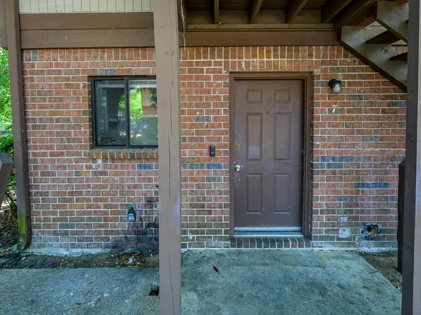 216 Dixie Dr #7, Tallahassee, FL 32304