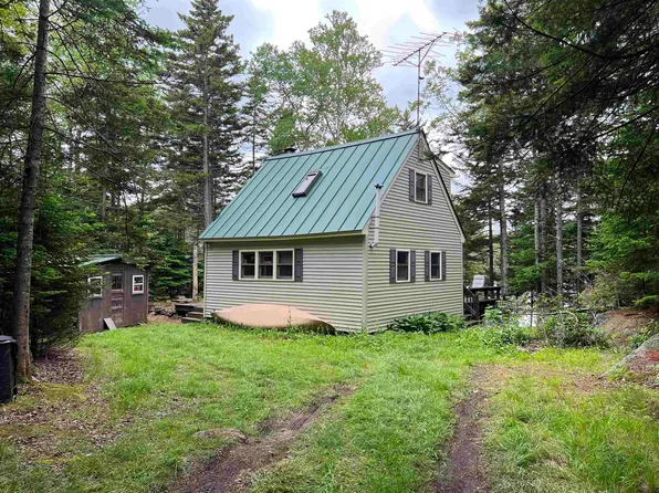 340 Long Pond Road, Lempster, NH 03605