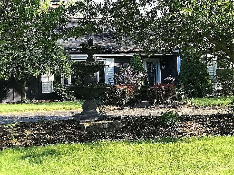 2nd image of 432 Dansworth Rd
